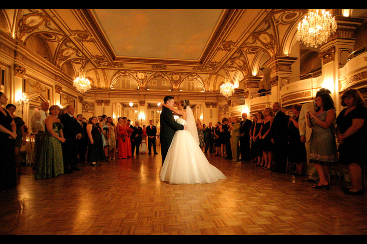 wedding pictures bride and groom first dance Copley Fairmont Boston