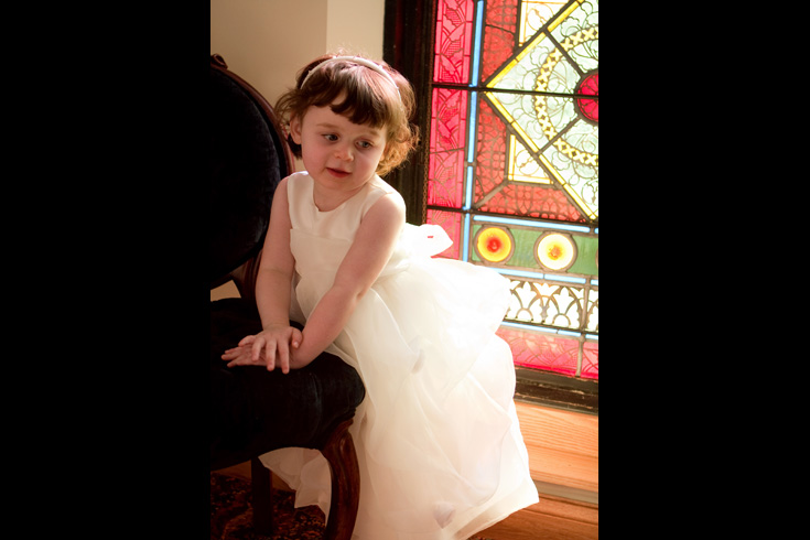 wedding pictures flower girl