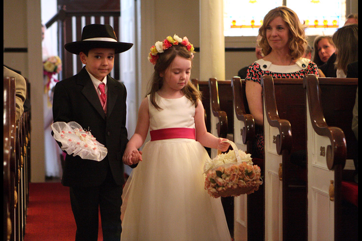 wedding pictures ceremony aisle flower girl ring bearer 